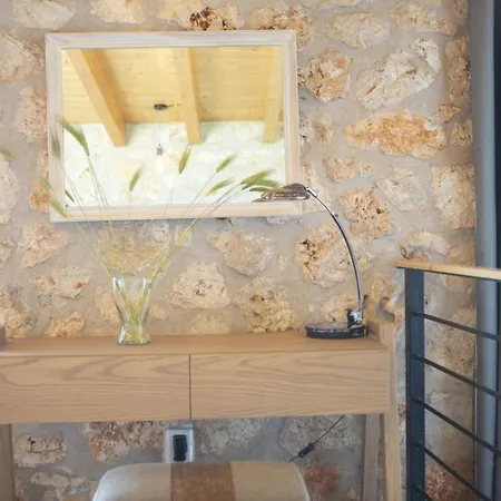 别墅 Dell Mar Stone House